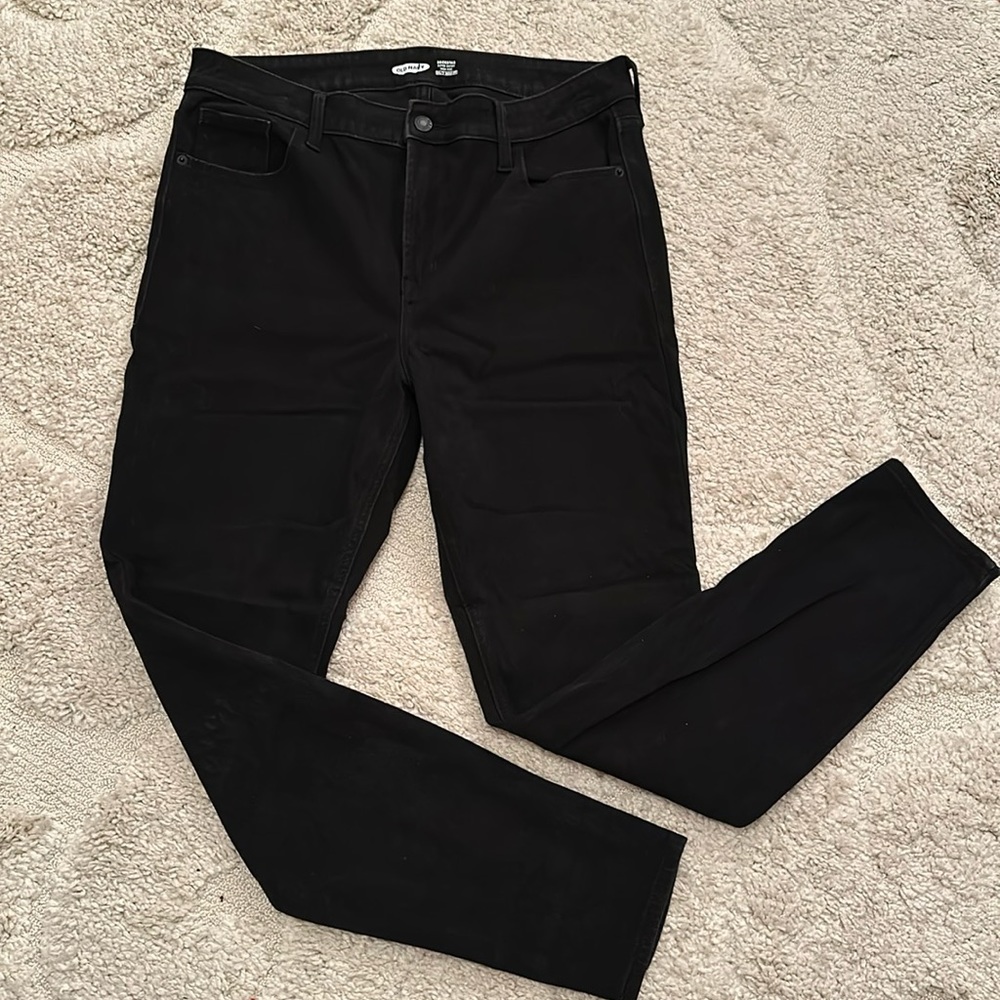 Old Navy rockstar jeans